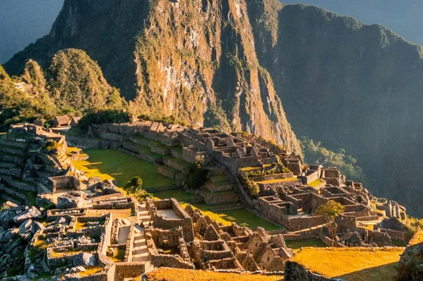 Descubre el Legado de Perú